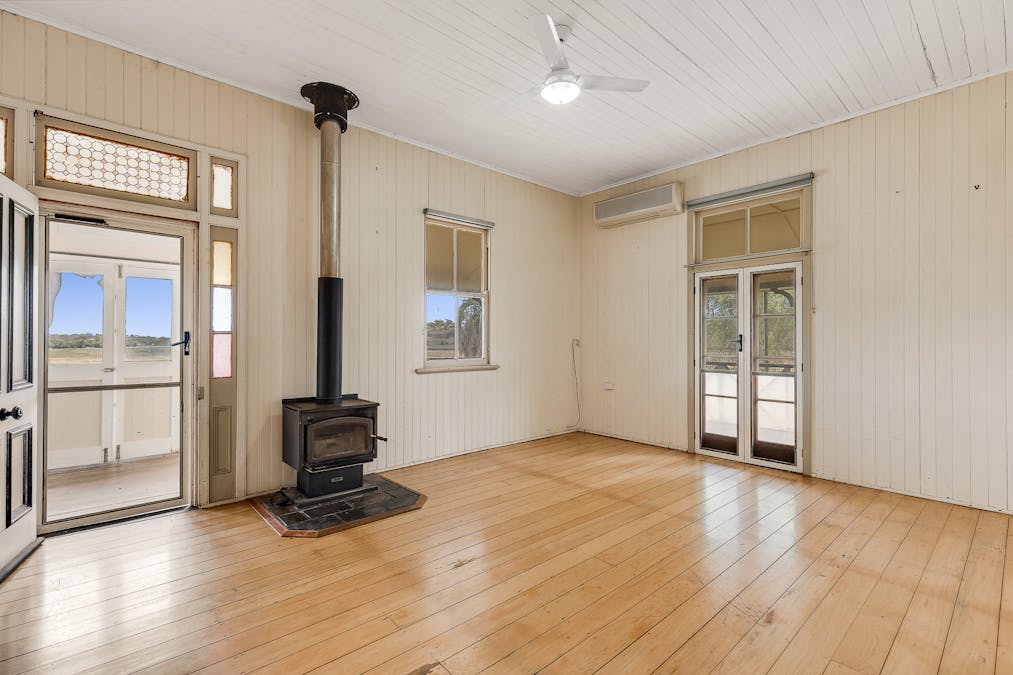 6 Garthe Road, Aubigny, QLD, 4401 - Image 9