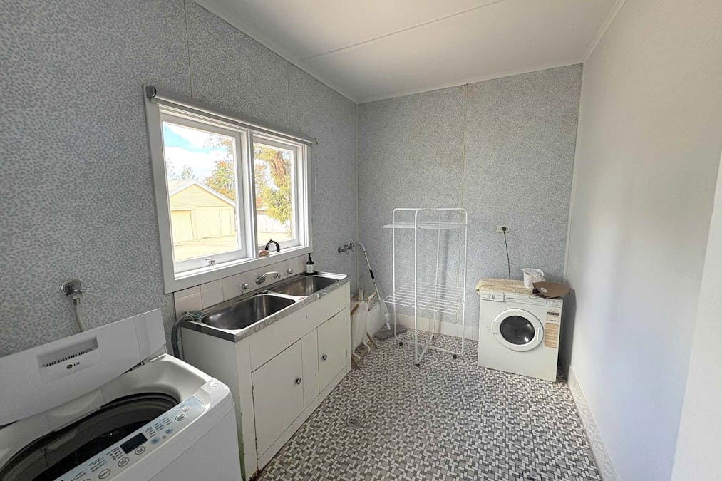 31 East Terrace, Loxton, SA, 5333 - Image 12
