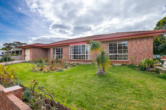21 Scott Avenue — photo from Elders Real Estate Riverland