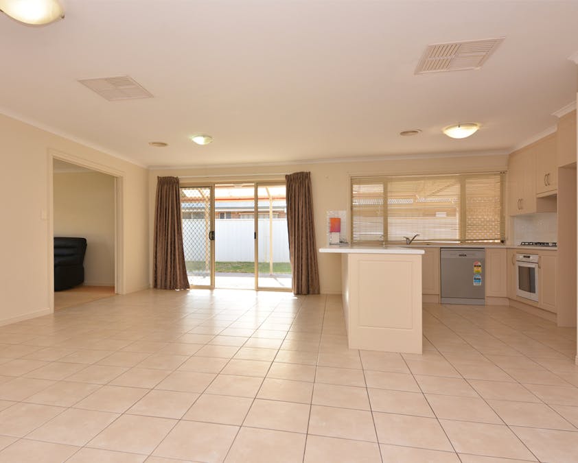 55 Marevista Crescent, Whyalla, SA, 5600 - Image 9