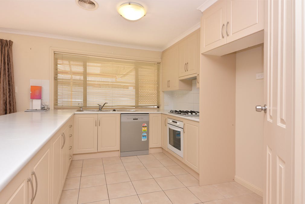 55 Marevista Crescent, Whyalla, SA, 5600 - Image 2