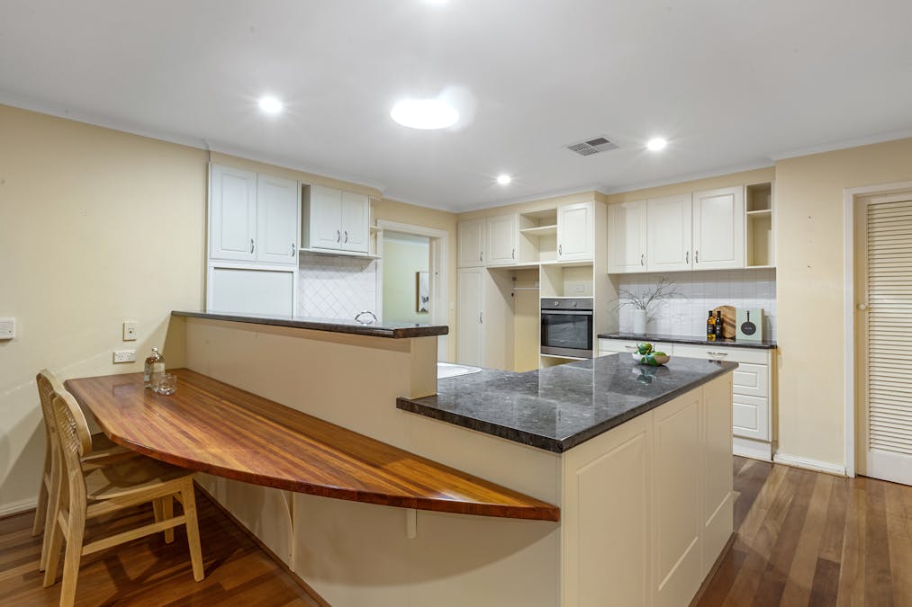 12 Light Road, Coromandel Valley, SA, 5051 - Image 12