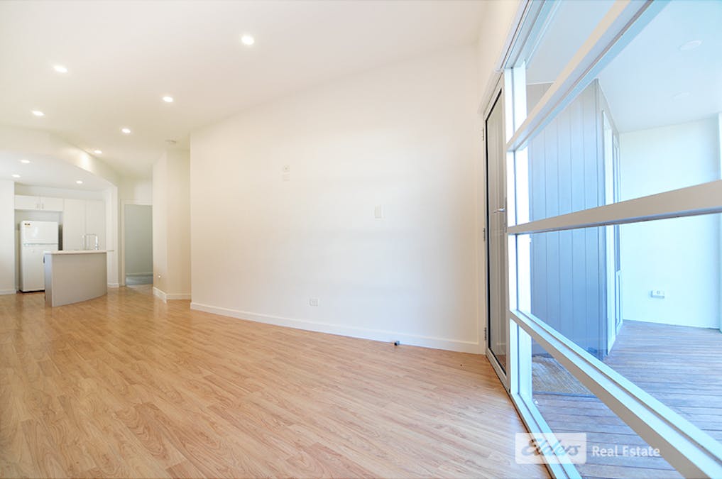 2/20 Elizabeth Street, Robe, SA, 5276 - Image 7