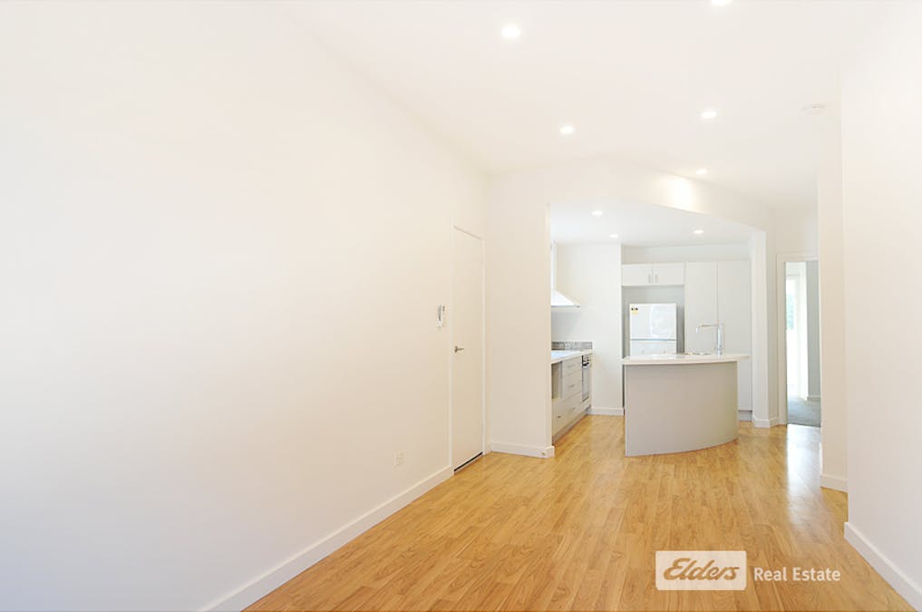 2/20 Elizabeth Street, Robe, SA, 5276 - Image 12