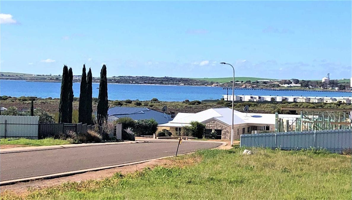 19 Herbert Edwards Drive, Streaky Bay, SA, 5680 For Sale Elders
