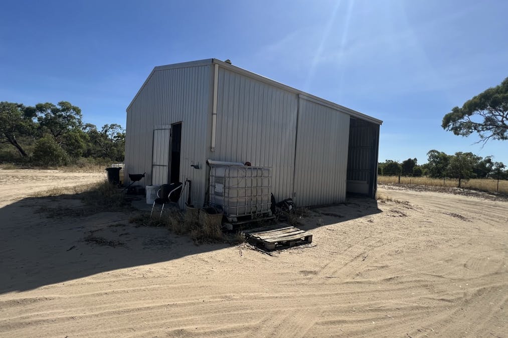 1056 Baan Hill Road, Lameroo, SA, 5302 - Image 8