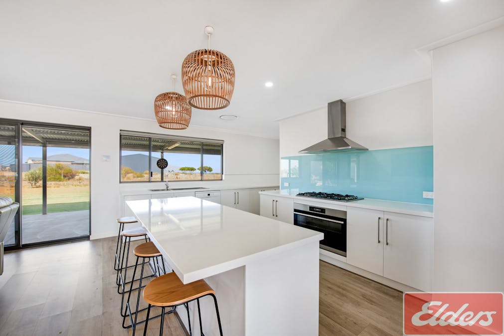 69 Redcliffe Concourse, White Peak, WA, 6532 - Image 1
