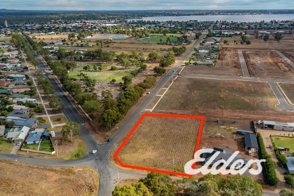 5 Cahills Road, Yarrawonga, VIC, 3730 - Image 1