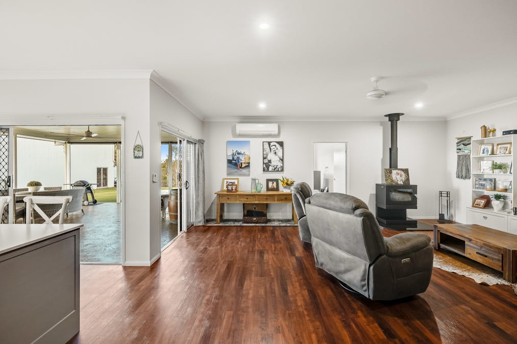 14 Amorosa Street, Cabarlah, QLD, 4352 - Image 16