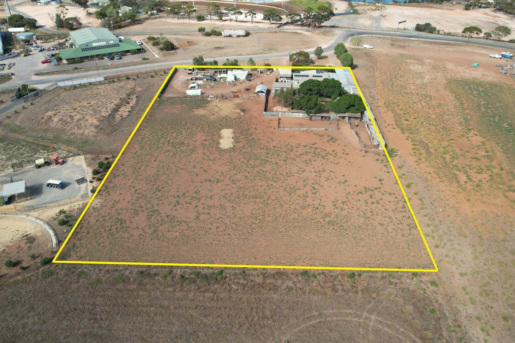 26 Kennett Road, Murray Bridge East, SA, 5253 - Image 22