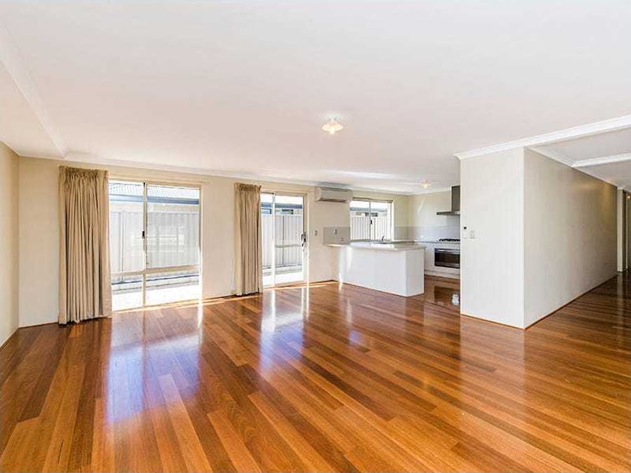 15 Melaleuca Drive, College Grove, WA, 6230 - Image 2
