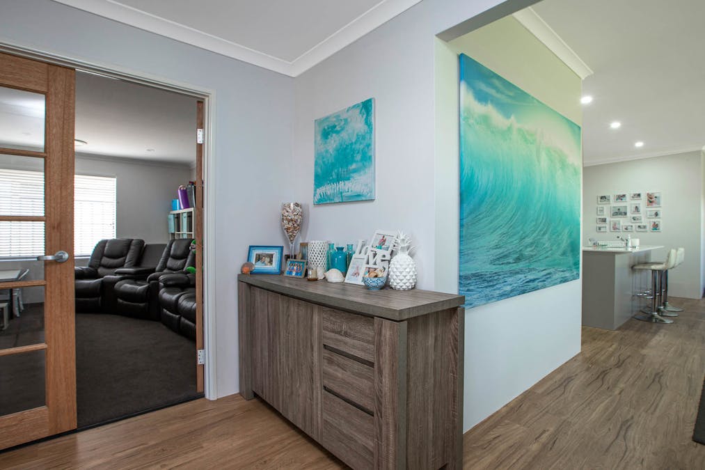 110 Napoleon Promenade, Kealy, WA, 6280 - Image 6