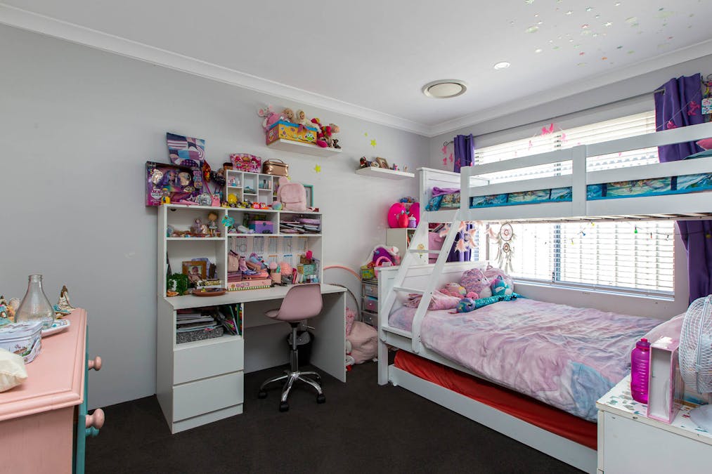 110 Napoleon Promenade, Kealy, WA, 6280 - Image 12