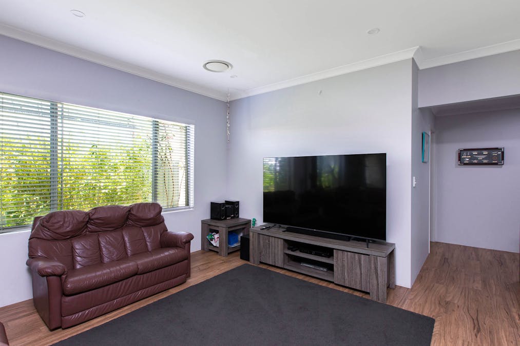 110 Napoleon Promenade, Kealy, WA, 6280 - Image 5