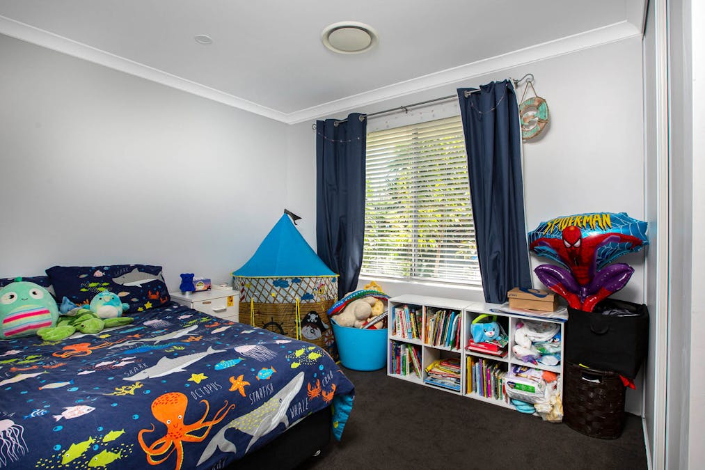 110 Napoleon Promenade, Kealy, WA, 6280 - Image 14