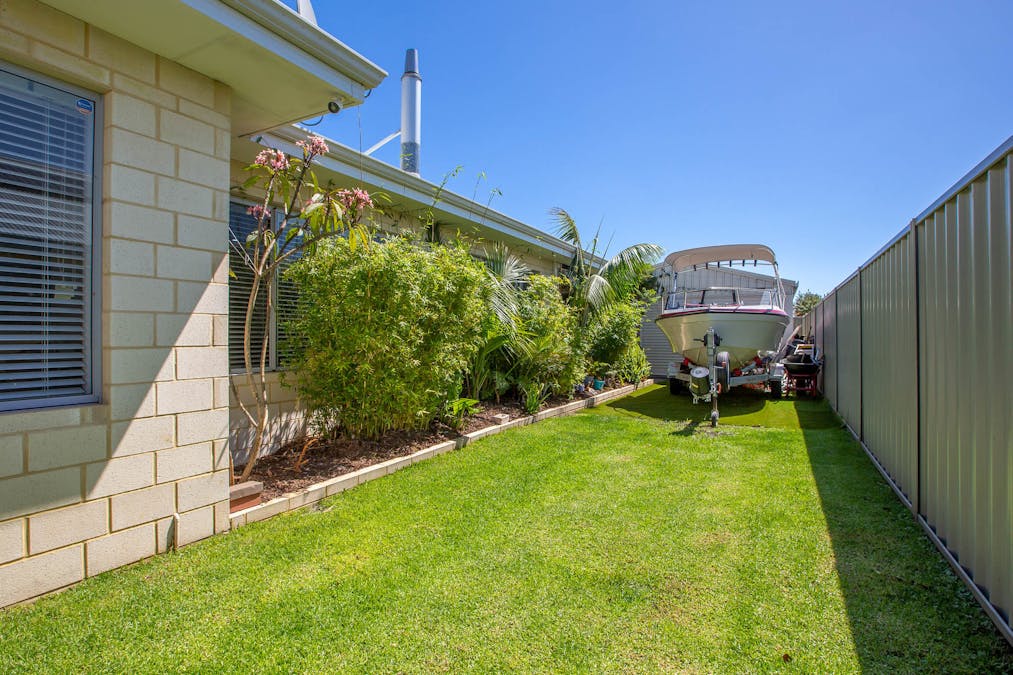 110 Napoleon Promenade, Kealy, WA, 6280 - Image 20