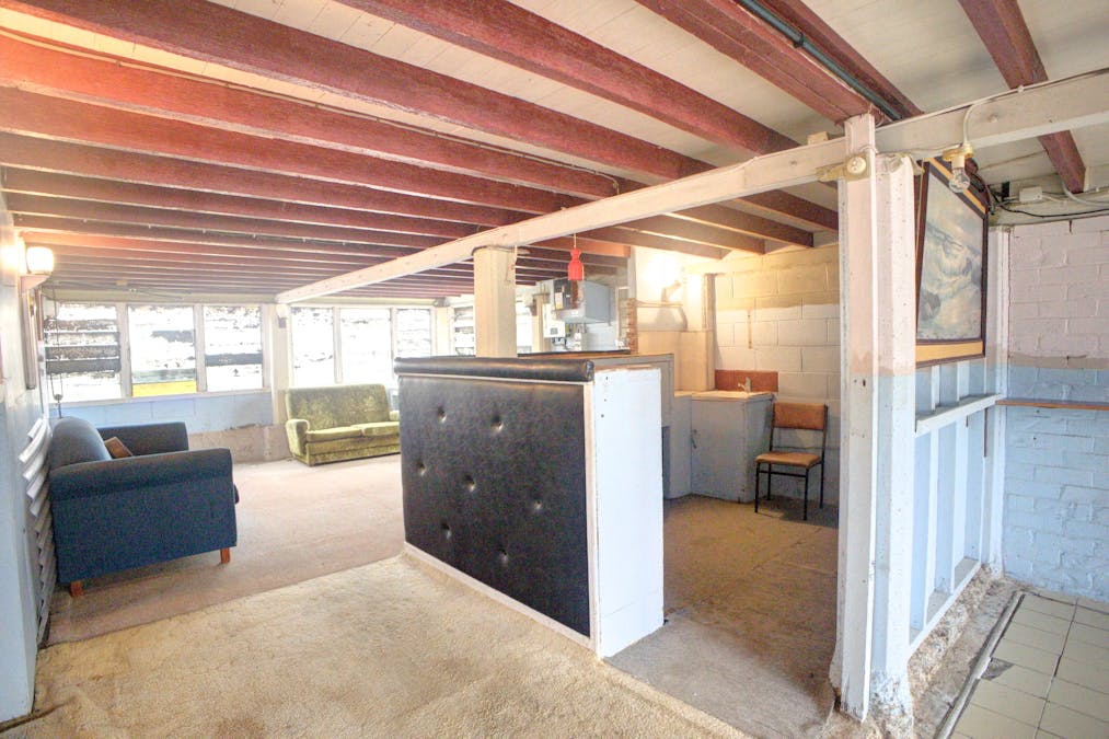 2 Slone Street, Riverview, QLD, 4303 - Image 15