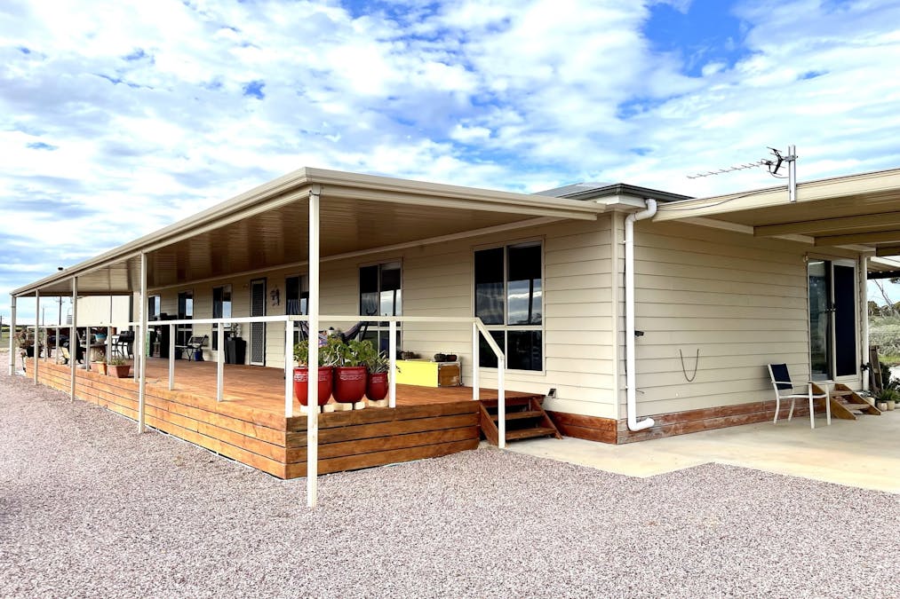 19 Laguna Avenue, Ceduna Waters, SA, 5690 Sold Elders Real Estate