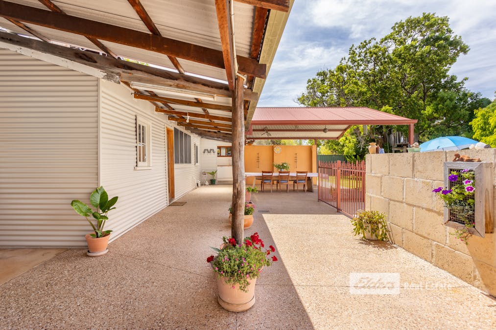 16 Buchanan Road, Capel, WA, 6271 - Image 3