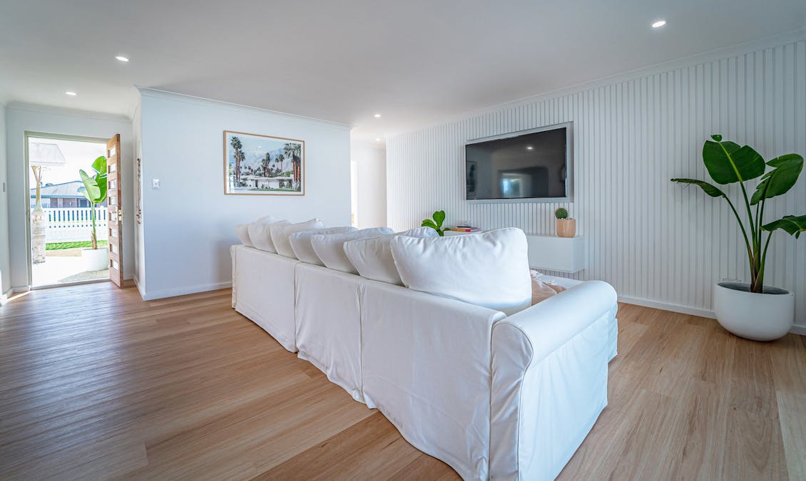 3 Waikiki Road, Safety Bay, WA, 6169 - Image 18