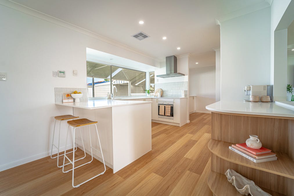 3 Waikiki Road, Safety Bay, WA, 6169 - Image 12