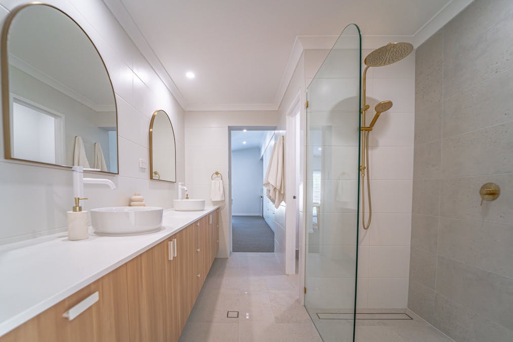 3 Waikiki Road, Safety Bay, WA, 6169 - Image 28