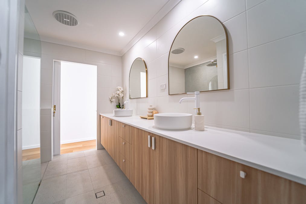 3 Waikiki Road, Safety Bay, WA, 6169 - Image 27