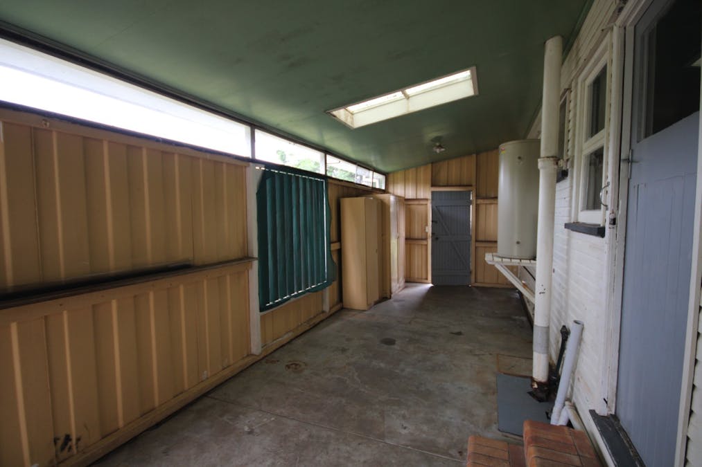 23 Hall Street, Dalby, QLD, 4405 - Image 10