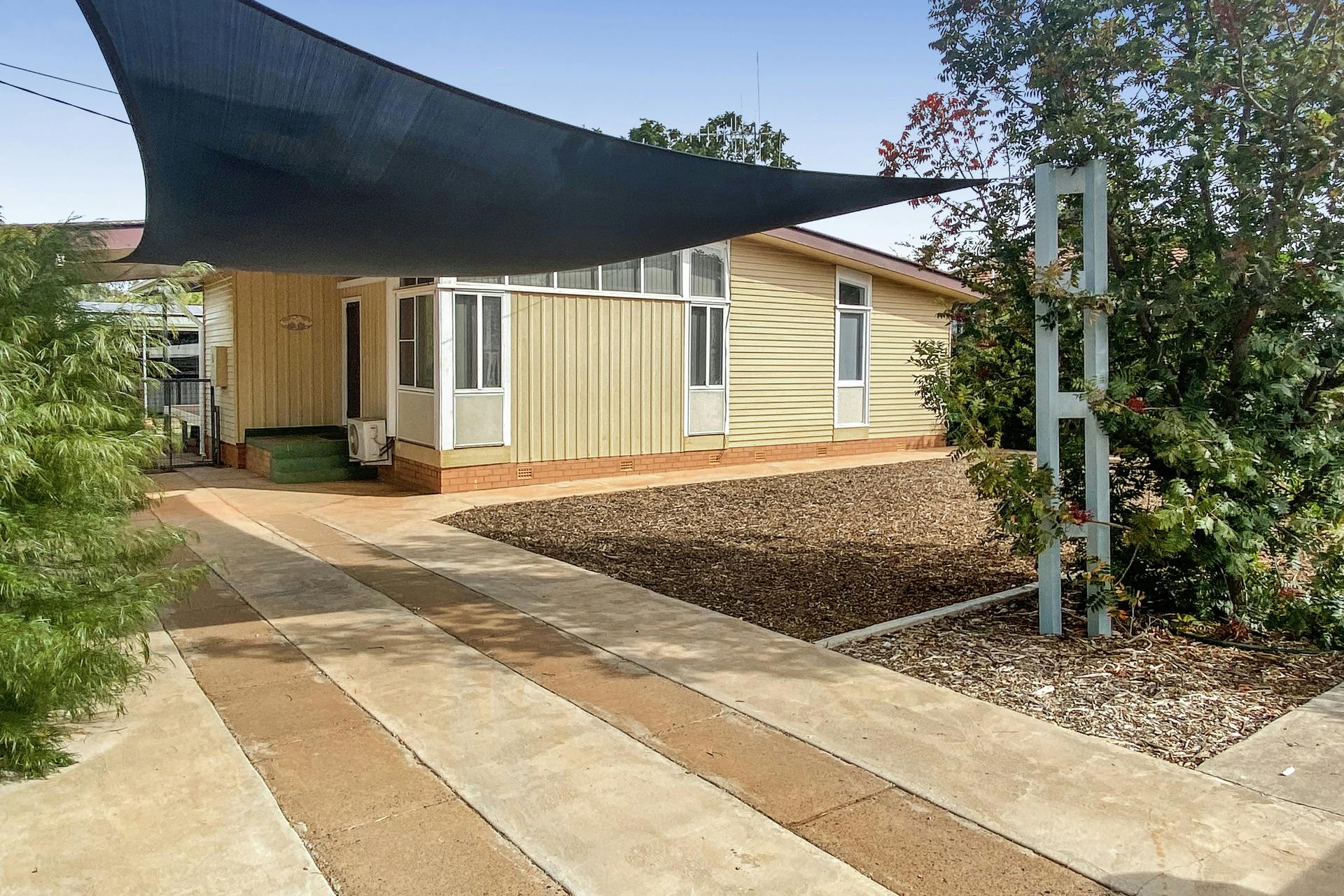 4 Lamrock Street, Cobar, NSW, 2835 Sold Elders Real Estate