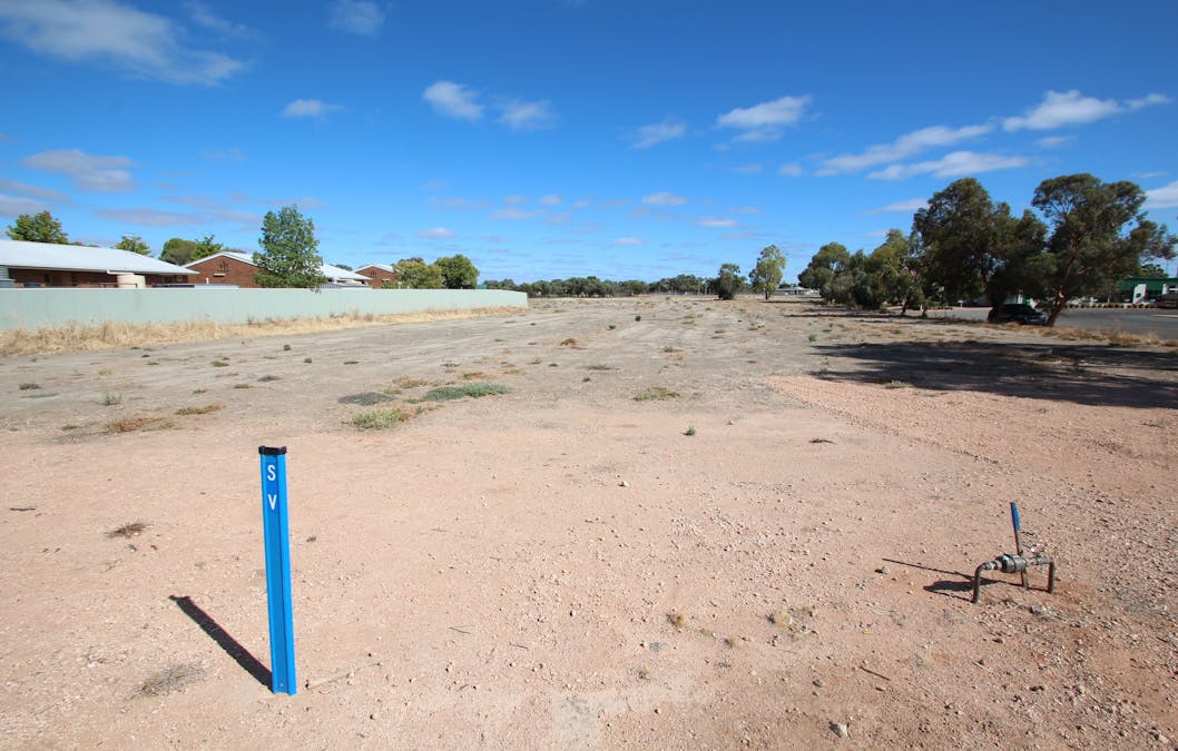 64/Cowra Street, Renmark, SA, 5341 - Image 7