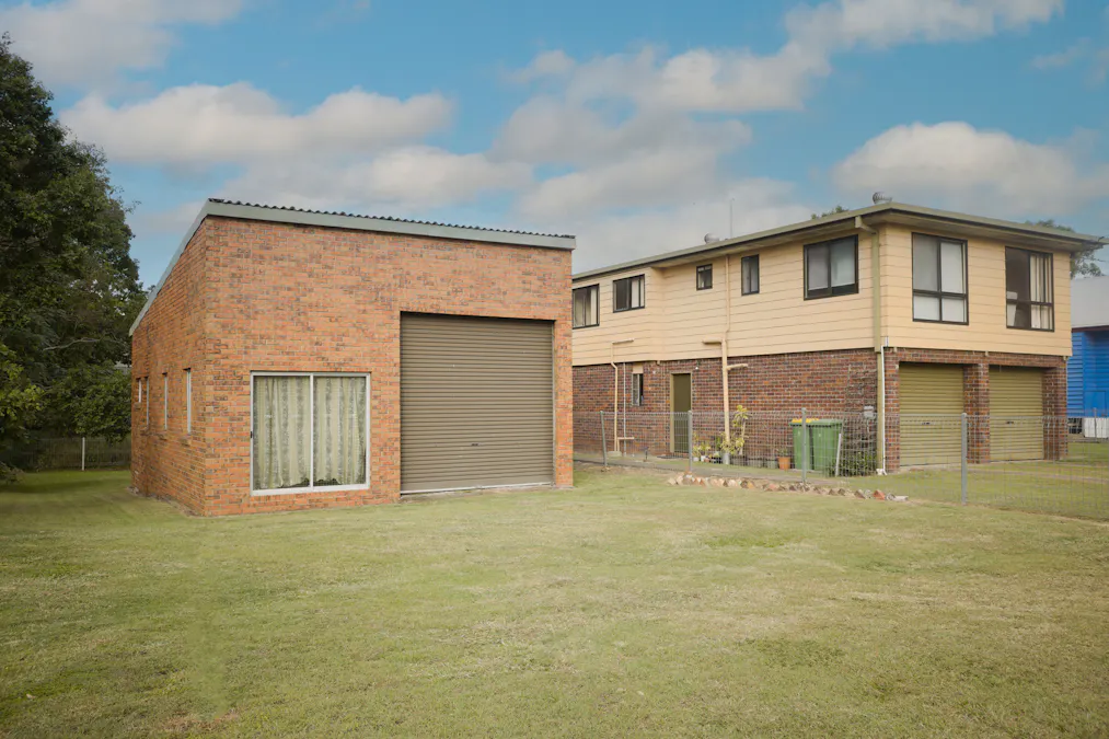 19 Gladstone Road, Sadliers Crossing, QLD, 4305 - Image 2