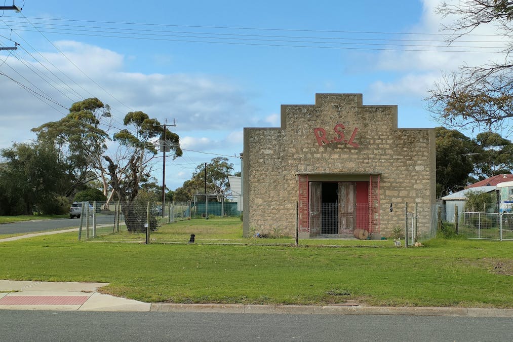 15 Peake Terrace, Coonalpyn, SA, 5265 Sold Elders Real Estate