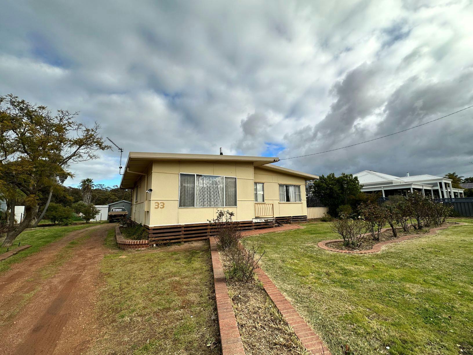 33 Felspar Street, Narrogin, WA, 6312 Sold Elders Real Estate