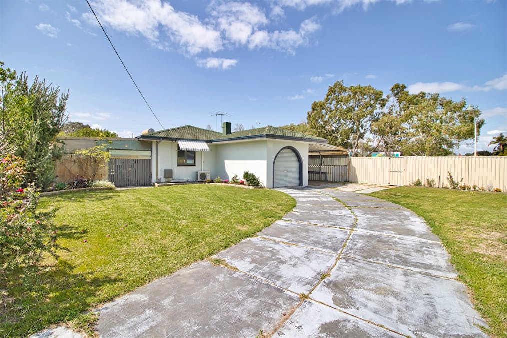 16 Dorado Court, Rockingham, WA, 6168 - Image 1