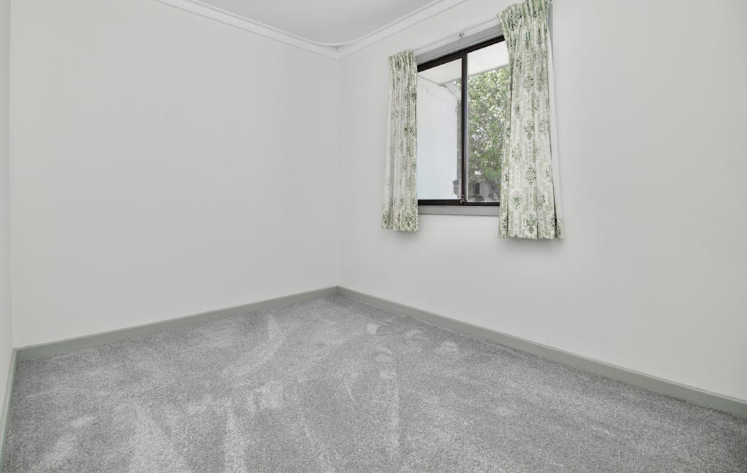 16 Dorado Court, Rockingham, WA, 6168 - Image 8