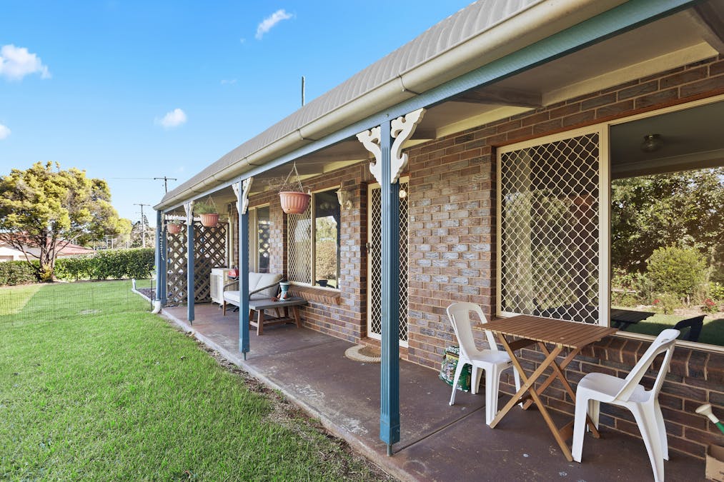 2/375A Alderley Street, South Toowoomba, QLD, 4350 Sold Elders Real