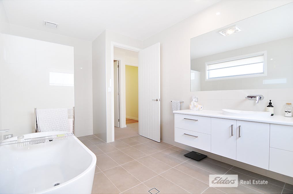 37 Davenport Street, Robe, SA, 5276 - Image 11