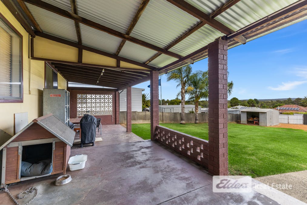 55 Clifton Street, Collie, WA, 6225 - Image 12