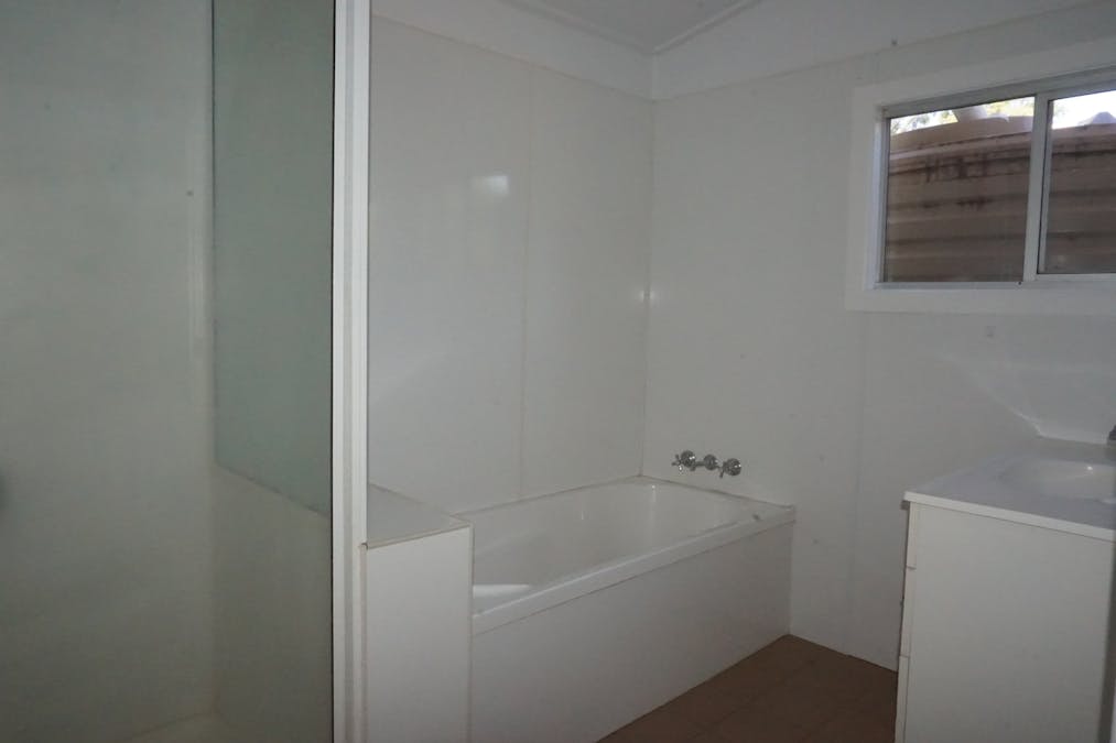 52-54 Grey Street, St George, QLD, 4487 - Image 20