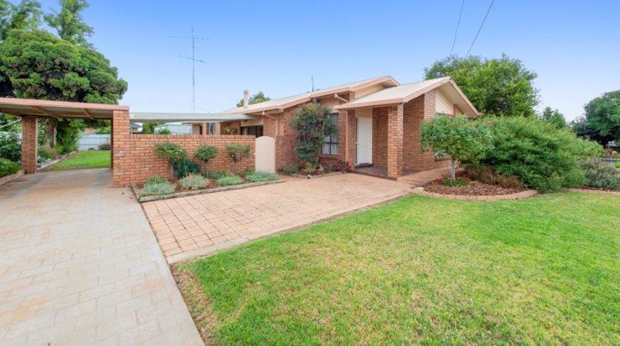 15 William Street, Finley, NSW, 2713 - Image 1