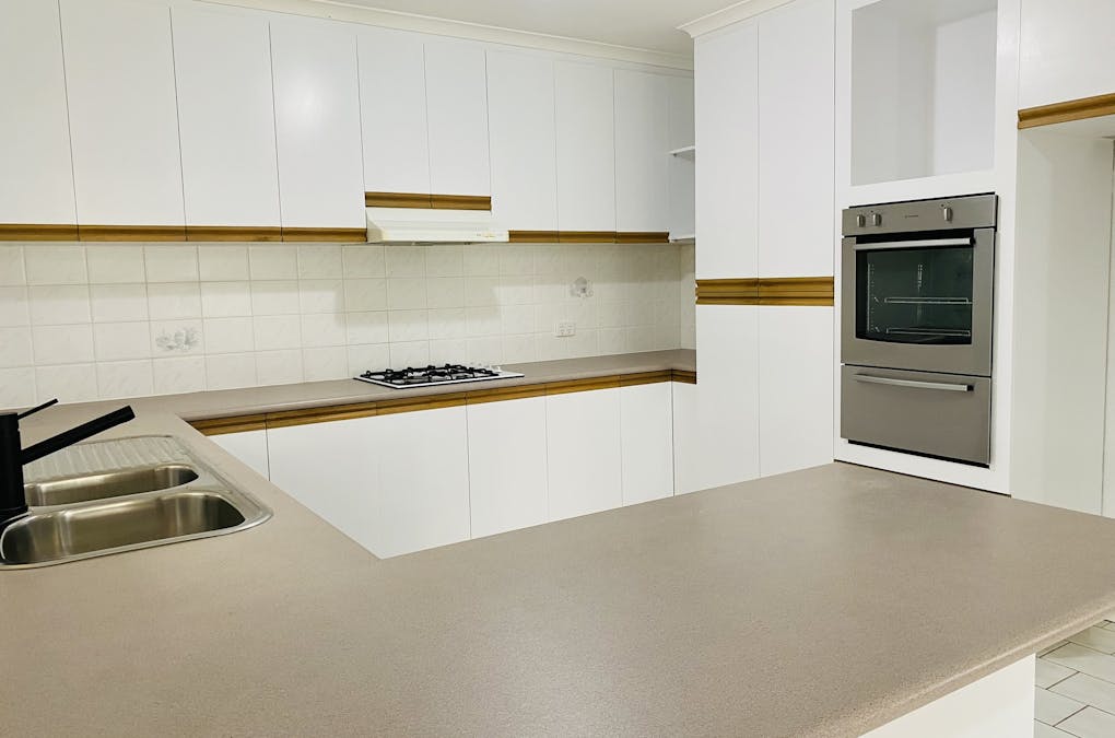 9 Stevenson Court, Yarrawonga, VIC, 3730 - Image 2
