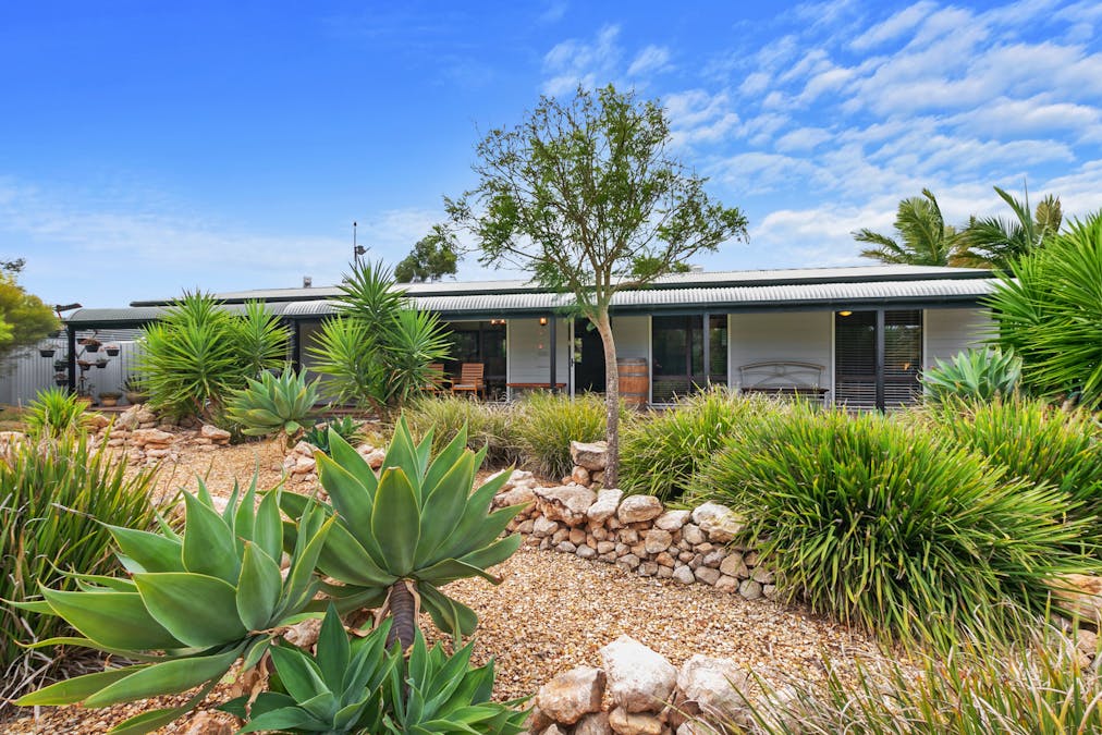 57 Golf Course Road, Tailem Bend, SA, 5260 - Image 1