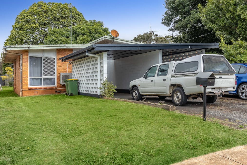 Level 2/2/266B South Street, South Toowoomba, QLD, 4350 Sold Elders