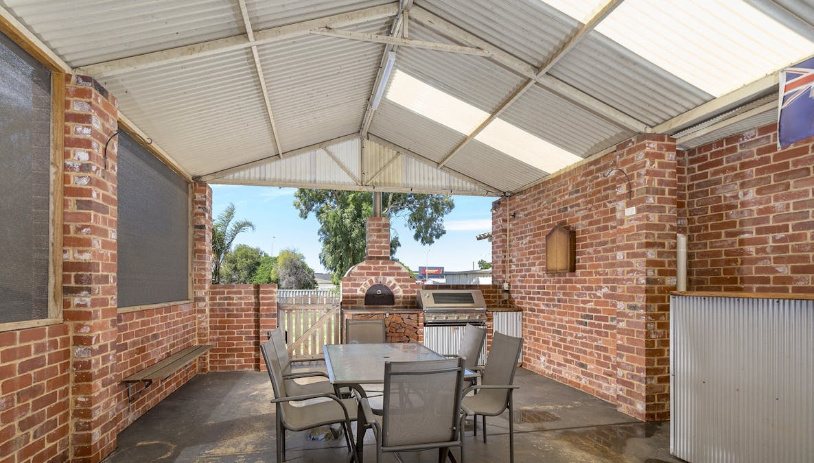 16 Cairncross Street, Beresford, WA, 6530 - Image 3