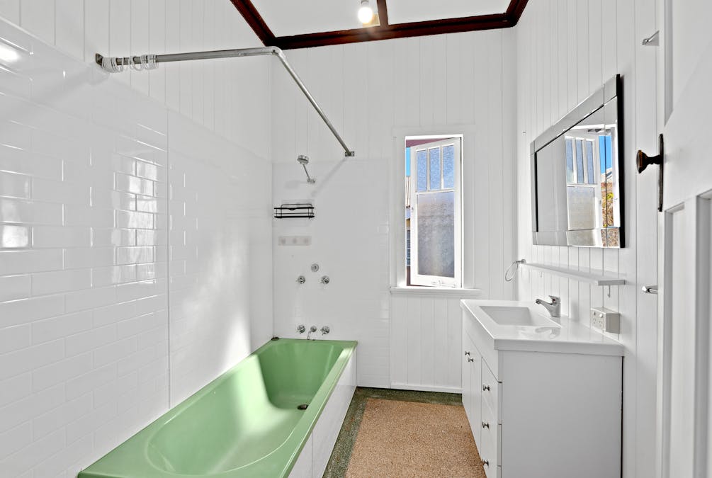 65 Glebe Road, Silkstone, QLD, 4304 Sold Elders Real Estate