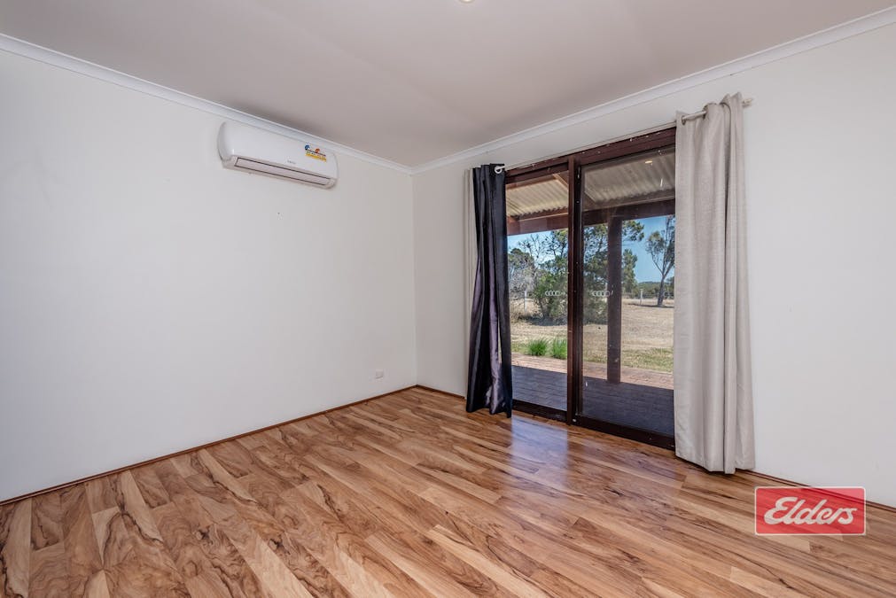 105 Padbury Road, Bookara, WA, 6525 - Image 9