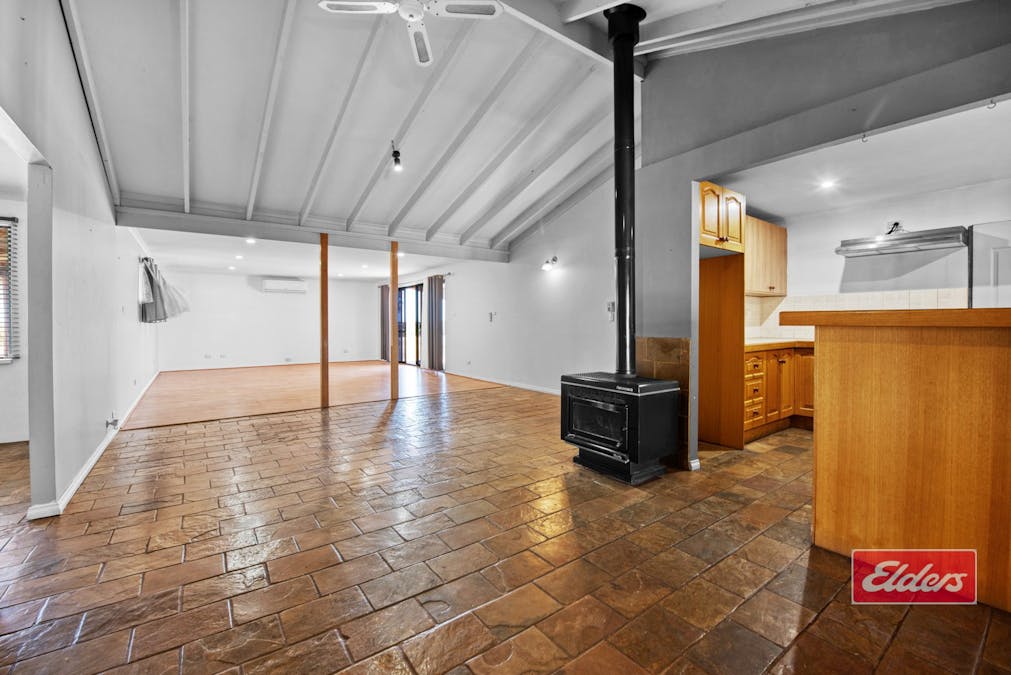 105 Padbury Road, Bookara, WA, 6525 - Image 5