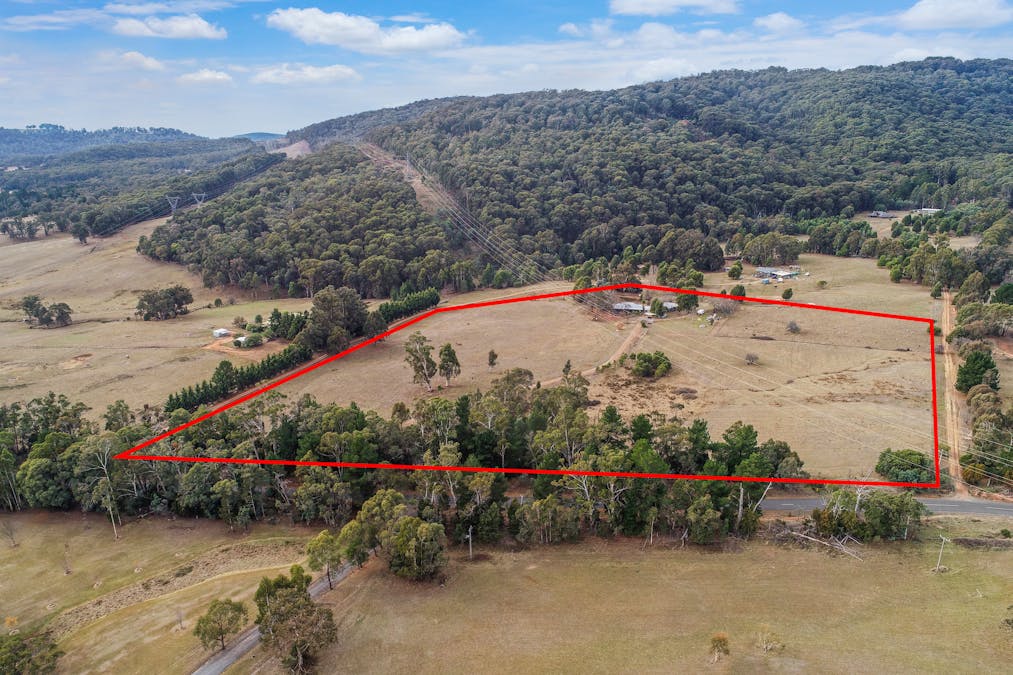 1370 Old Tolmie Road, Tolmie, VIC, 3723 - Image 2