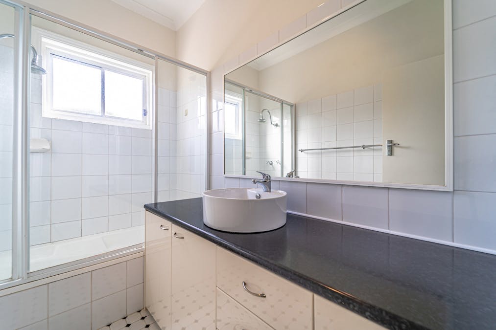 13 Rae Road, Safety Bay, WA, 6169 - Image 19