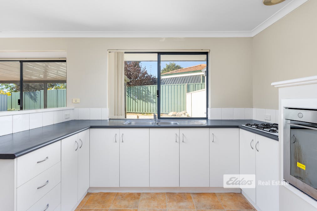 12 Pearce Court, Usher, WA, 6230 - Image 6